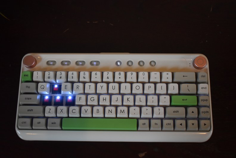 RGB Led lighting on the Epomaker B21 mechanical keyboard.