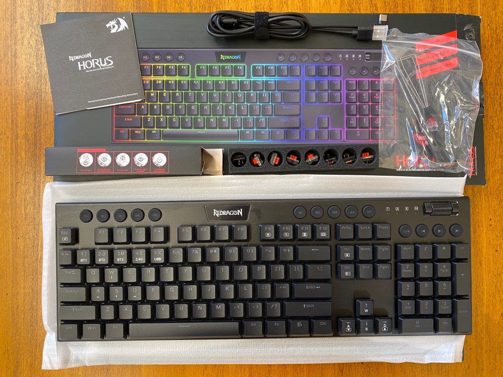 Unboxing of Redragon Horus K618 low profile keyboard 