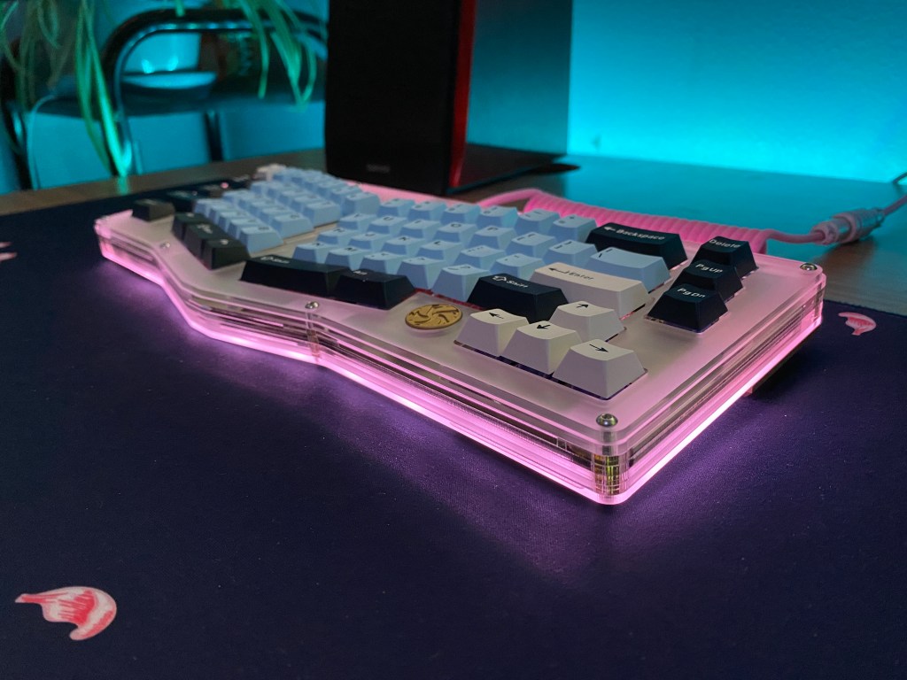AV4 ergonomic mechanical keyboard from side angle